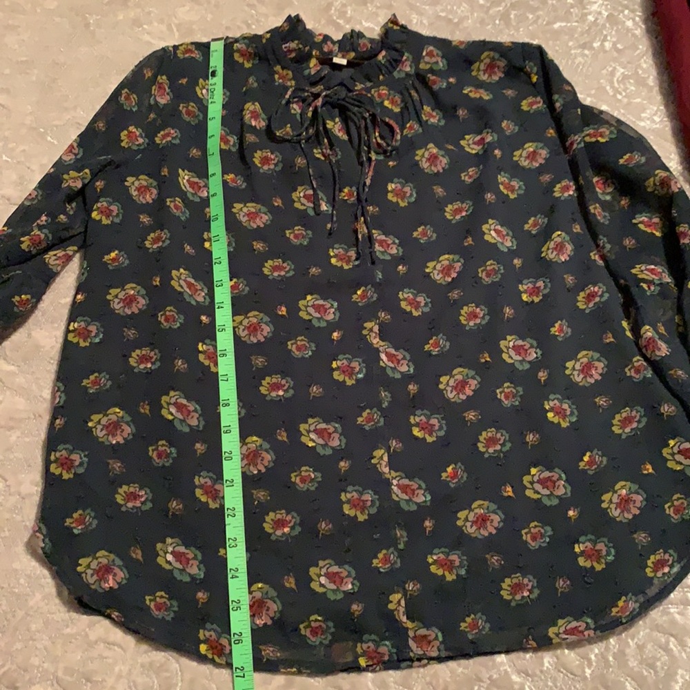 Loft Blouse - Picture 7 of 7